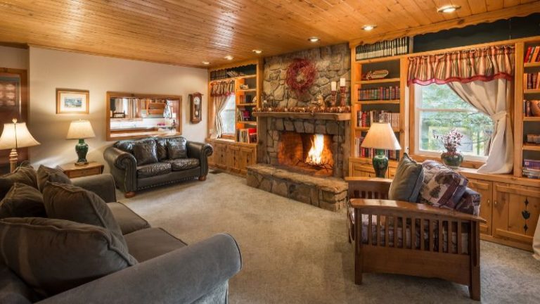 Arrowhead Pine Rose Cabins