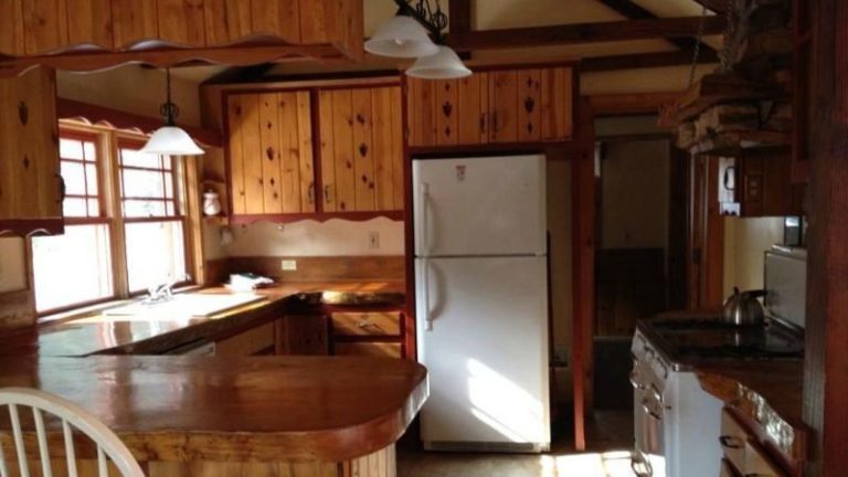 Arrowhead Pine Rose Cabins