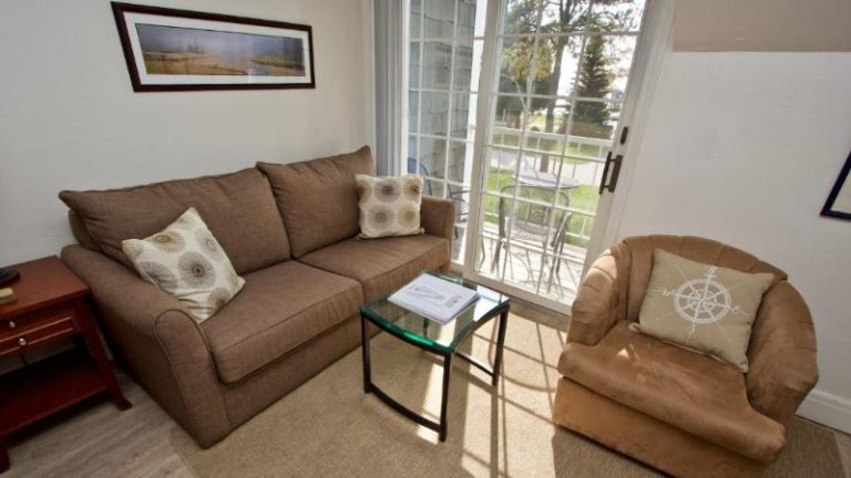 Baileys Harbor Yacht Club Resort
