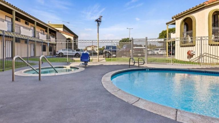 Rodeway Inn Santa Ana – Garden Grove