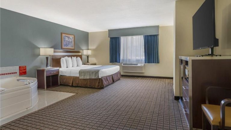 Best Western Maritime Inn