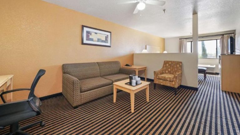 Best Western Plus Executive Inn & Suites