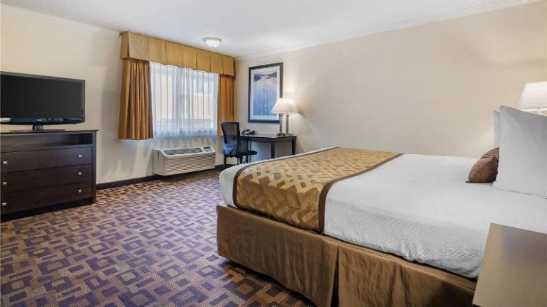 Best Western Plus Inn Of Hayward