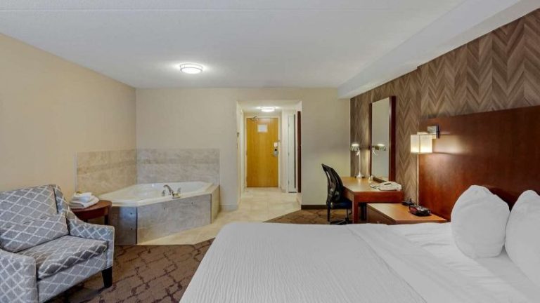 Best Western Plus Otonabee Inn
