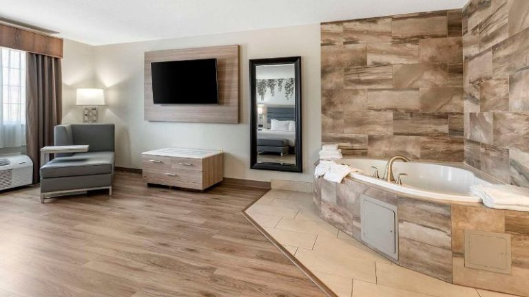 Best Western Plus Vineyard Inn