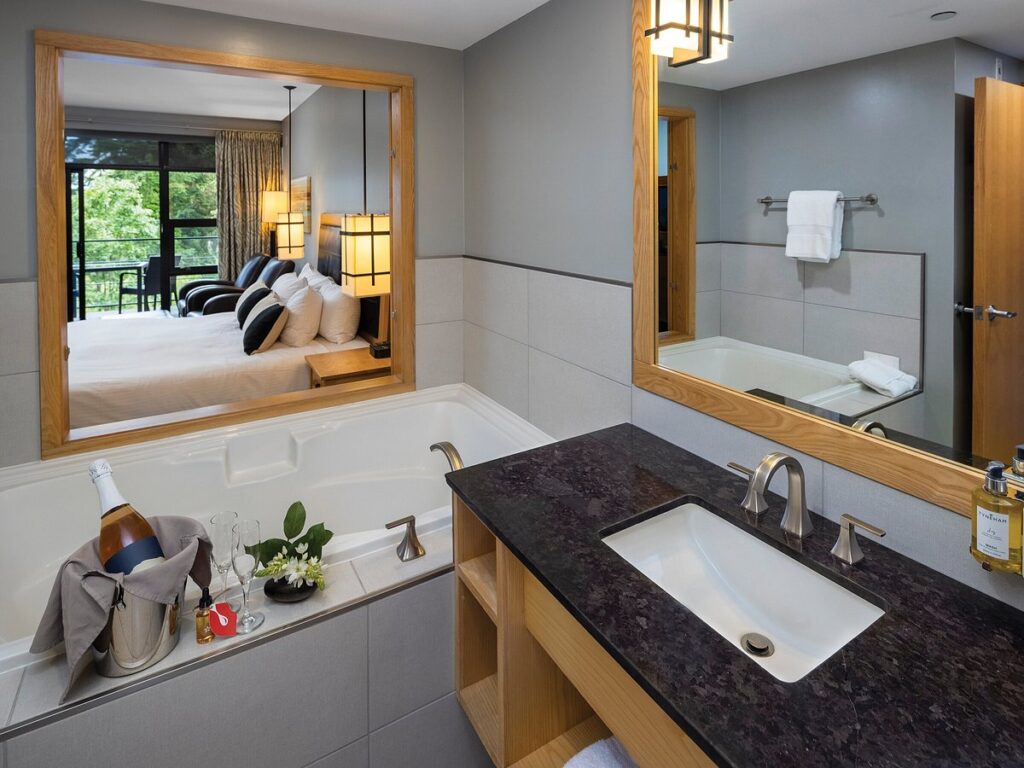 Brentwood Bay Resort & Spa