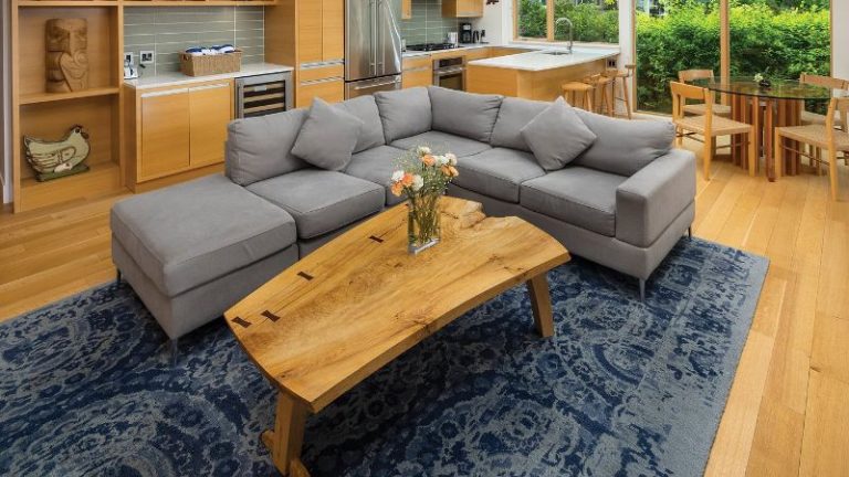 Brentwood Bay Resort & Spa