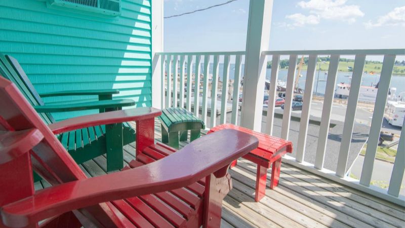 Brigantine Inn, room with private jacuzzi, photo 4