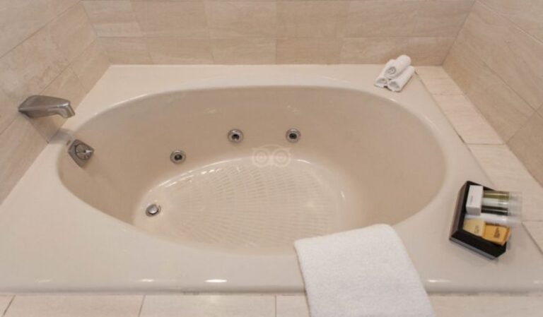 Cambridge Suites Toronto