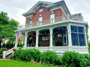 Pratt-Taber Inn