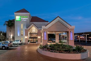 Holiday Inn Express & Suites Lathrop, an IHG Hotel