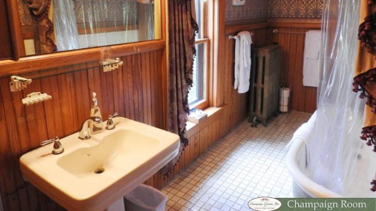 Champaign Garden Inn