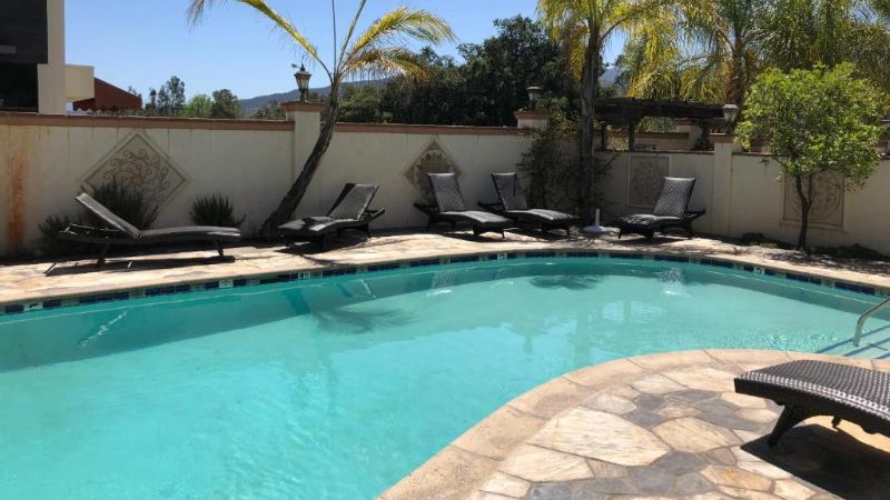Chantico Inn, room with private jacuzzi, photo 7
