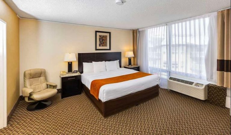 Comfort Inn & Suites Downtown Edmonton