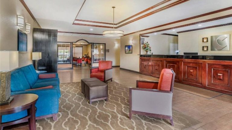 Comfort Suites Montgomery East Monticello Dr