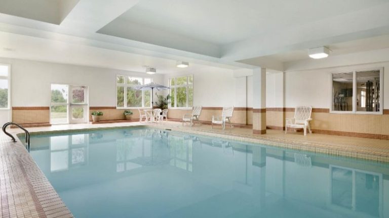 Days Inn by Wyndham Orillia