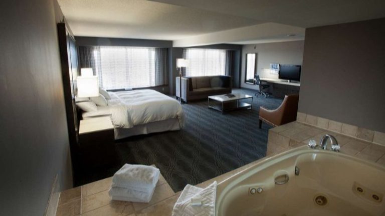 DoubleTree by Hilton Hotel Bloomington – Minneapolis South