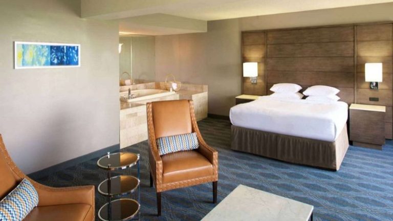 DoubleTree by Hilton Hotel Bloomington – Minneapolis South