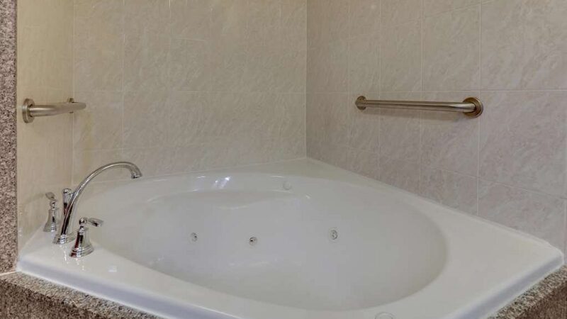 Drury Inn Suites Montgomery - jacuzzi hotel room