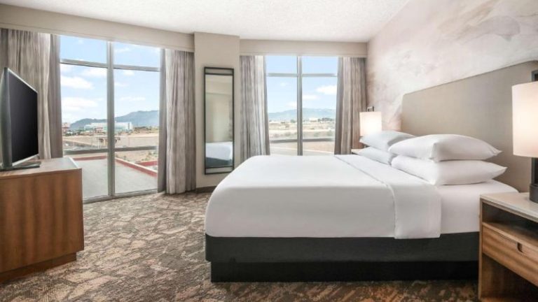 Embassy Suites by Hilton Albuquerque