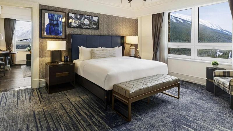 Fairmont Banff Springs, room with private jacuzzi, photo 2
