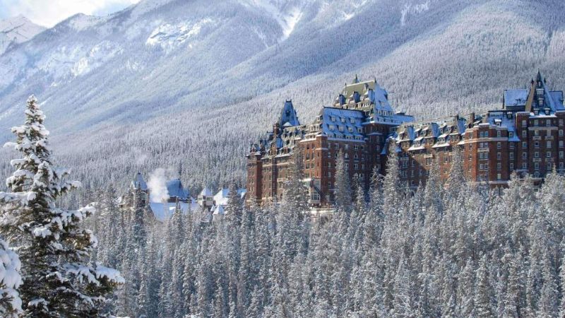 Fairmont Banff Springs, room with private jacuzzi, photo 5