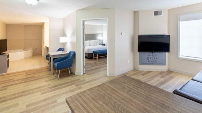 GrandStay Hotel & Conference Apple Valley