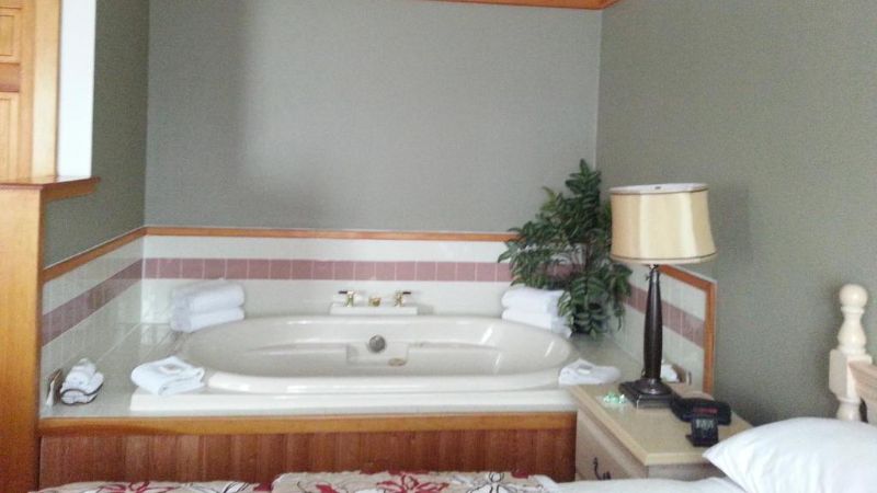 Granite Town Hotel