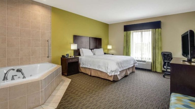 Hampton Inn Ozark