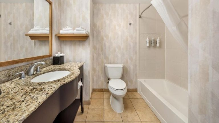 Hampton Inn & Suites Moreno Valley