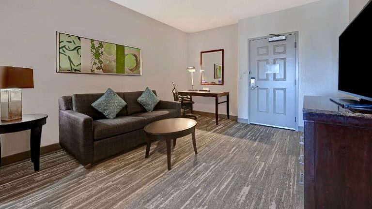 Hilton Garden Inn San Bernardino