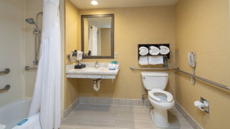 Holiday Inn Express Castro Valley