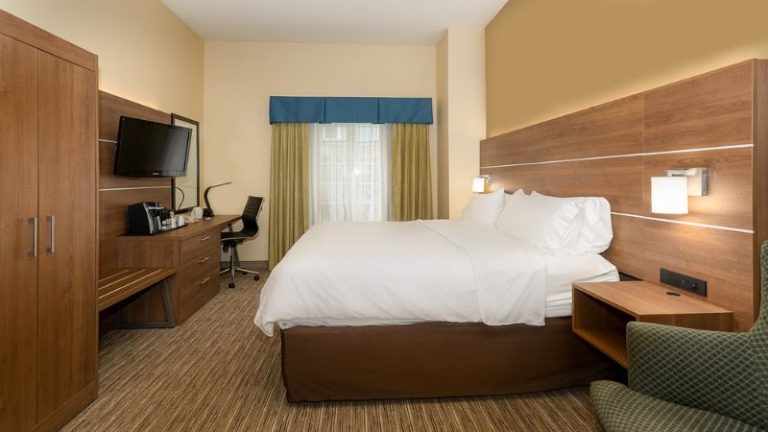 Holiday Inn Express St Paul S – Inver Grove Hgts, an IHG Hotel