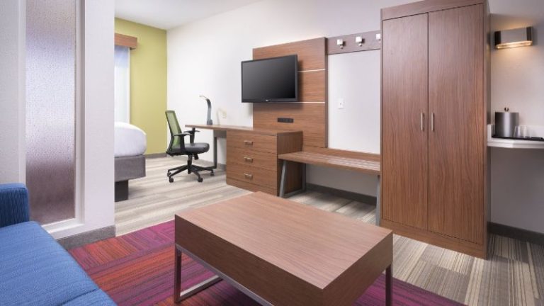 Holiday Inn Express & Suites Chattanooga Downtown, an IHG Hotel
