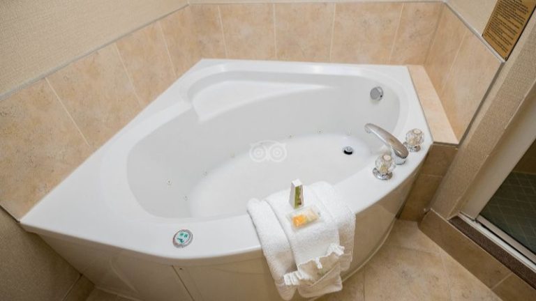 Holiday Inn & Suites Ottawa Kanata, an IHG Hotel