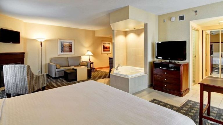 Homewood Suites by Hilton Toronto-Mississauga
