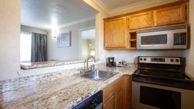 Hotel Aspen Flagstaff/ Grand Canyon InnSuites