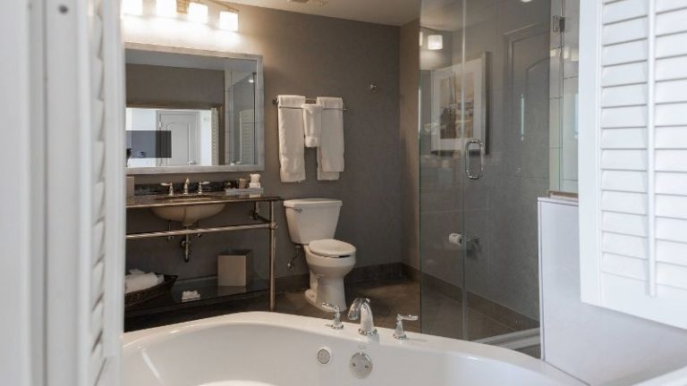 Hotel Blackhawk, Autograph Collection