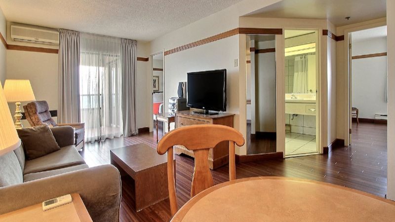 Hotel Classique, room with private jacuzzi, photo 4