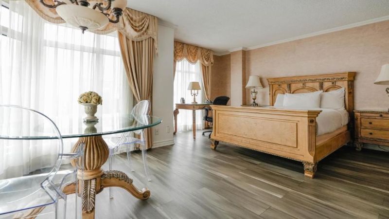 Hotel Palace Royal, room with private jacuzzi, photo 3