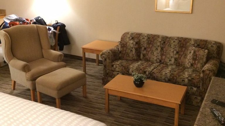 Humphry Inn & Suites