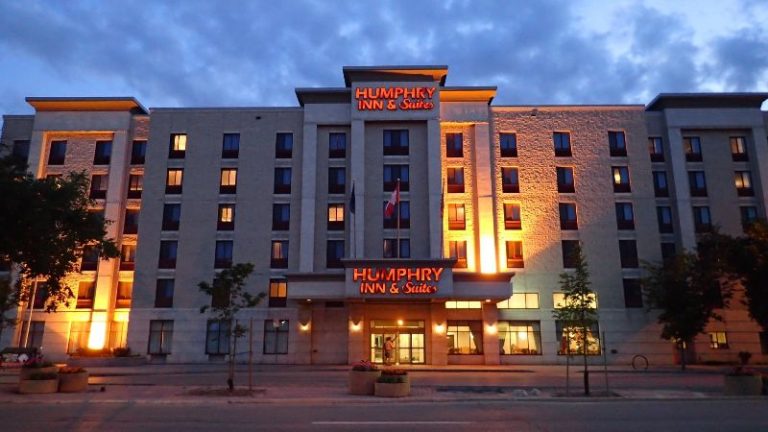 Humphry Inn & Suites