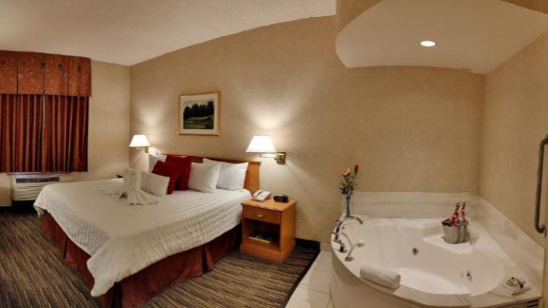 Humphry Inn & Suites