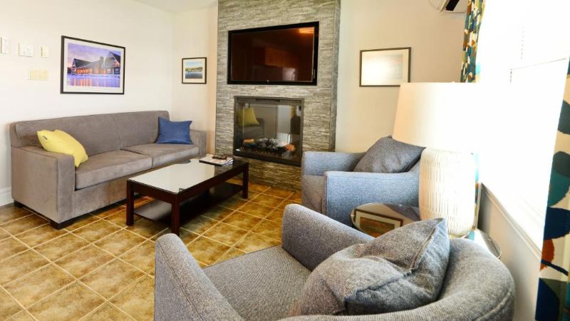 Keltic Quay Cottages & Bayfront Lodge, room with private jacuzzi, photo 5