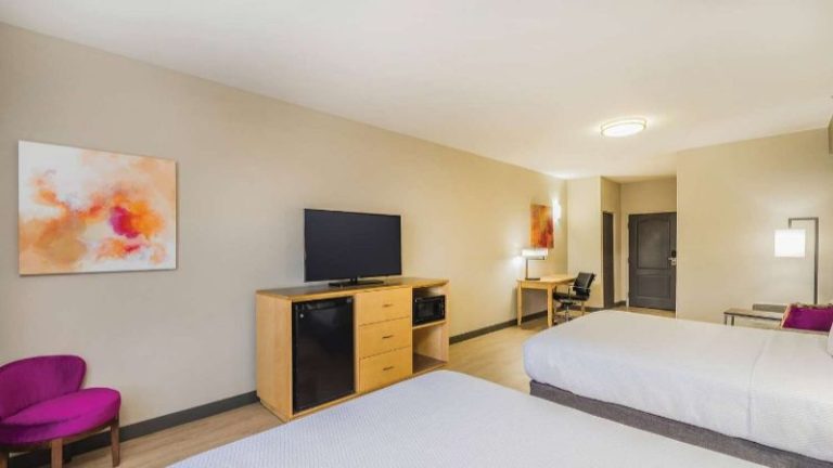 La Quinta Inn & Suites by Wyndham Chattanooga-Hamilton Place