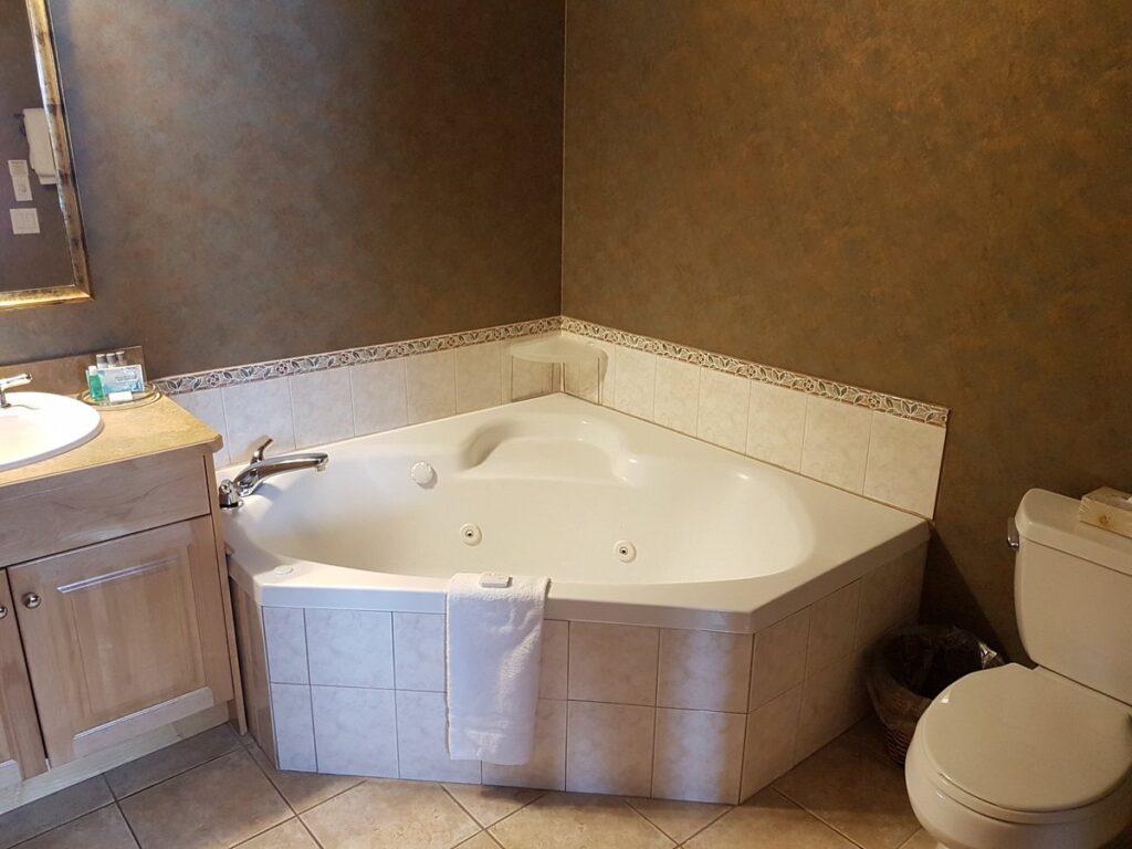 Lizard Creek Lodge