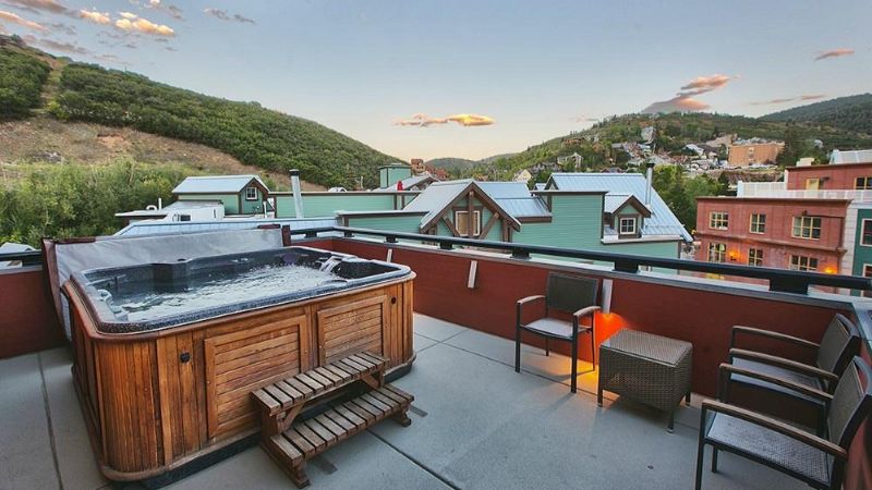 Main & SKY, room with private jacuzzi, photo 1