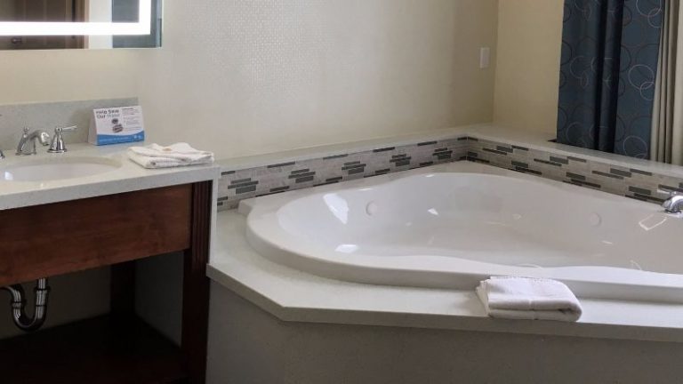 MainStay Suites John Wayne Airport, a Choice Hotel