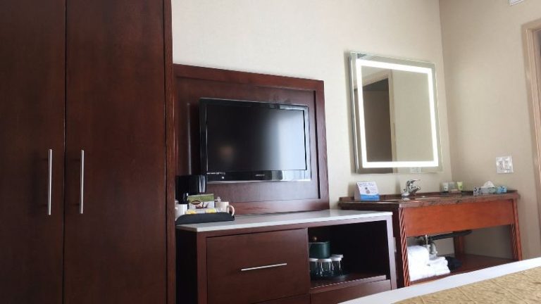 MainStay Suites John Wayne Airport, a Choice Hotel