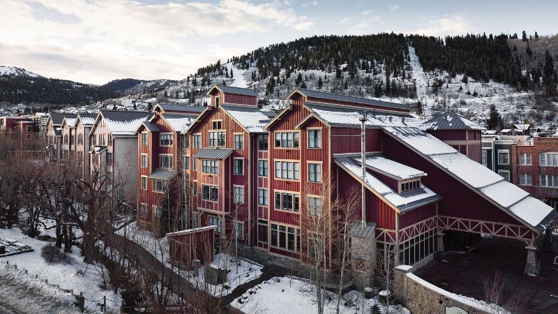 Marriott’s Summit Watch, A Marriott Vacation Club Resort, room with private jacuzzi, photo 7
